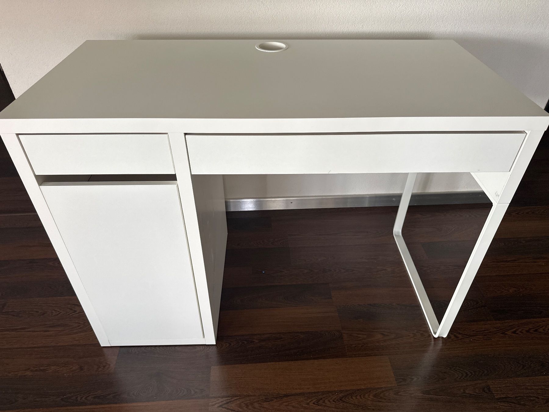 Ikea Schreibtische: Micke Ikea Schreibtisch – Gebraucht aus Bonstetten von Neptun2013