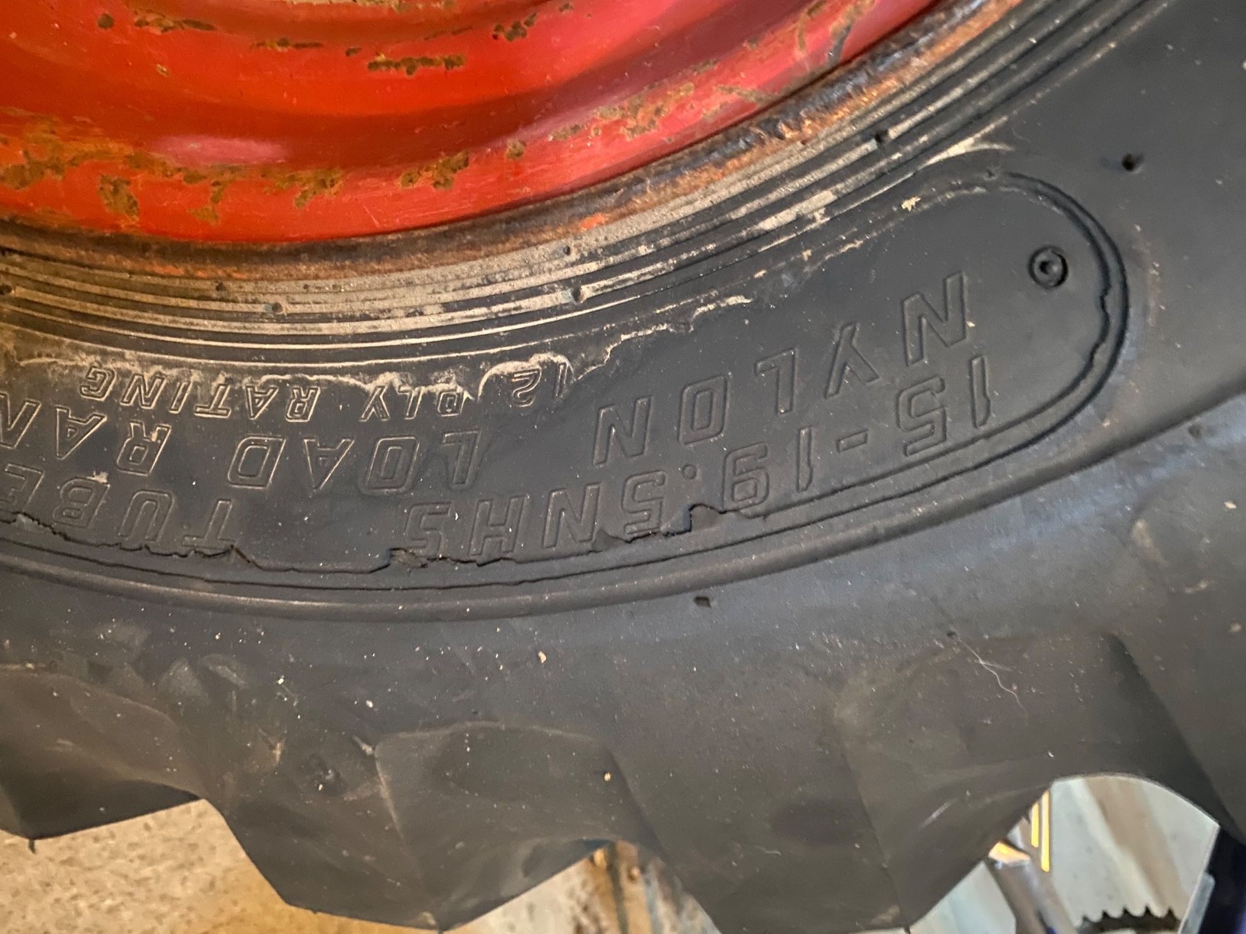 Pneumatici & Ruote complete: Dumper /Hoflader/Anhänger Rad – Usato da Strengelbach venduto da noemidk 1