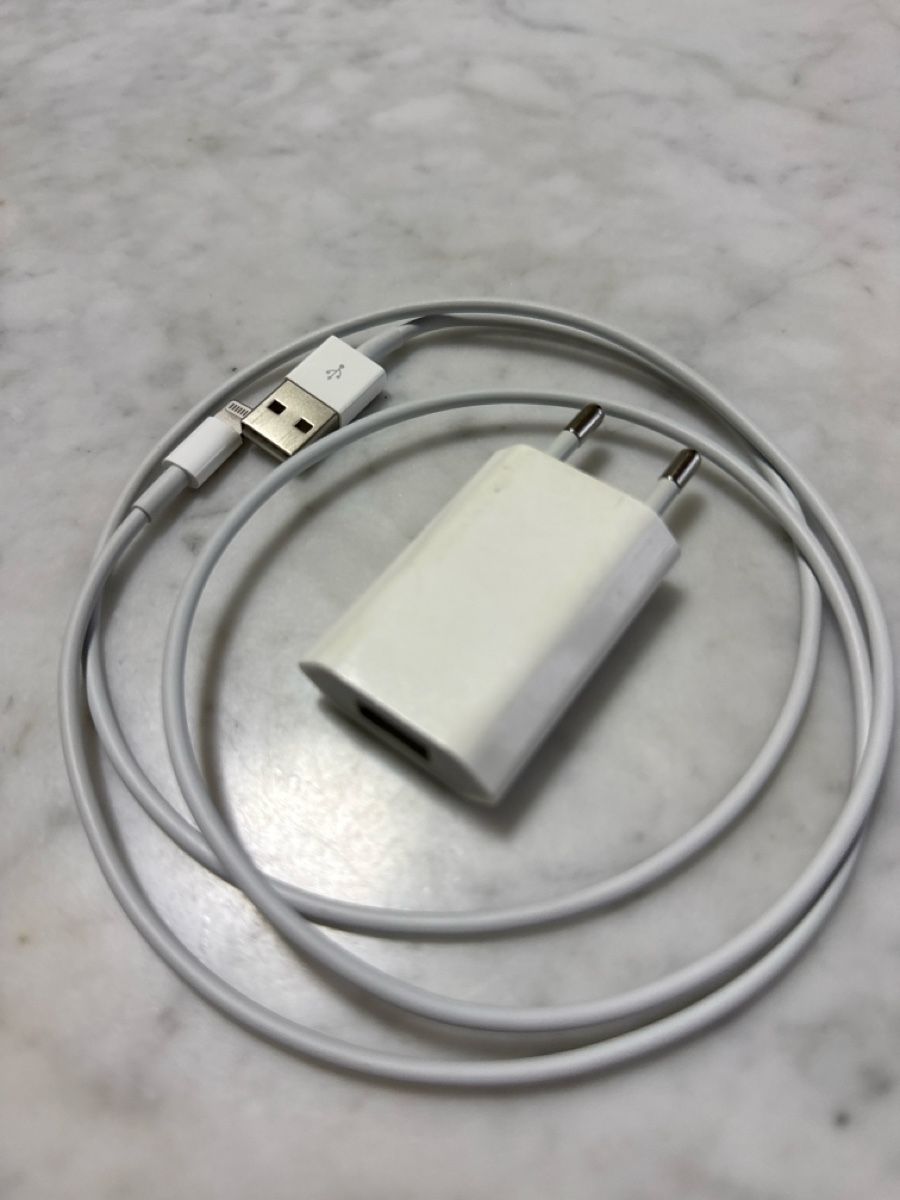 Cavi: NEU***LADE KABEL iPHONE KOMPLETT***PREISWERT*** – Nuovo (secondo la descrizione) da Zürich venduto da Ceca52