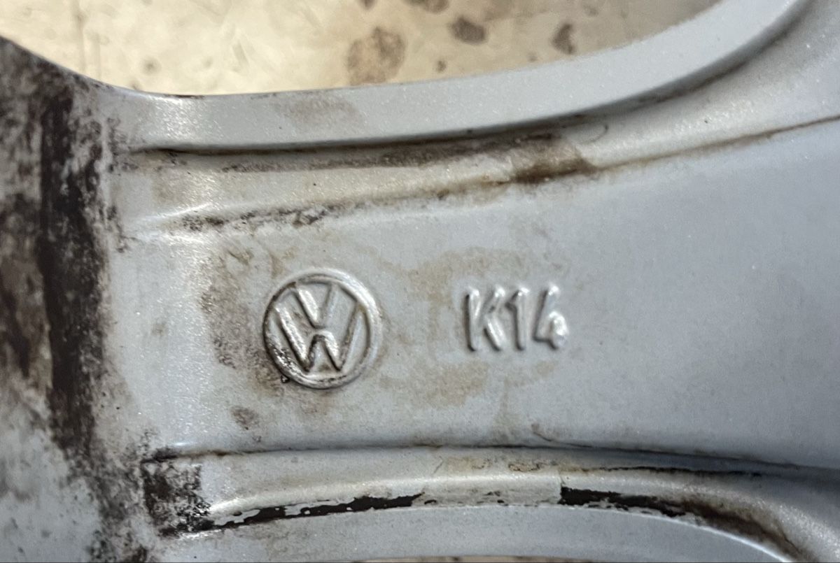 Volkswagen Jantes: Alufelge Golf 5 – D'occasion à Reinach AG par pred1512 7