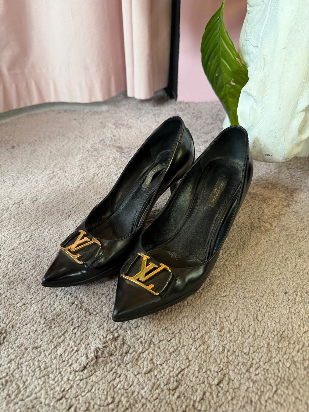 Scarpe da donna: Louis Vuitton Pumps – Usato da Zürich venduto da SecondhandZurich