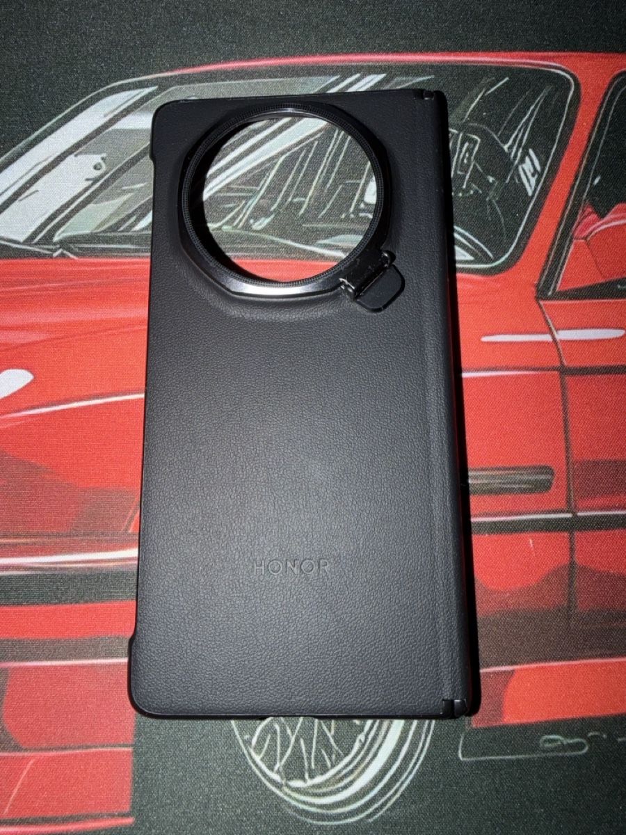 Honor Covers & Schutzfolien: Honor Magic V5 Cover Original – Gebraucht aus Münchwilen TG von giu_75tp