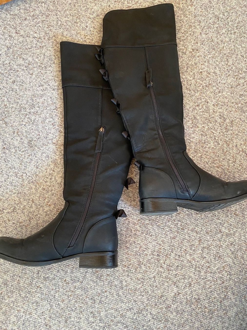 Damenschuhe: Overknees – Gebraucht aus Appenzell von Sonnschein_ 3