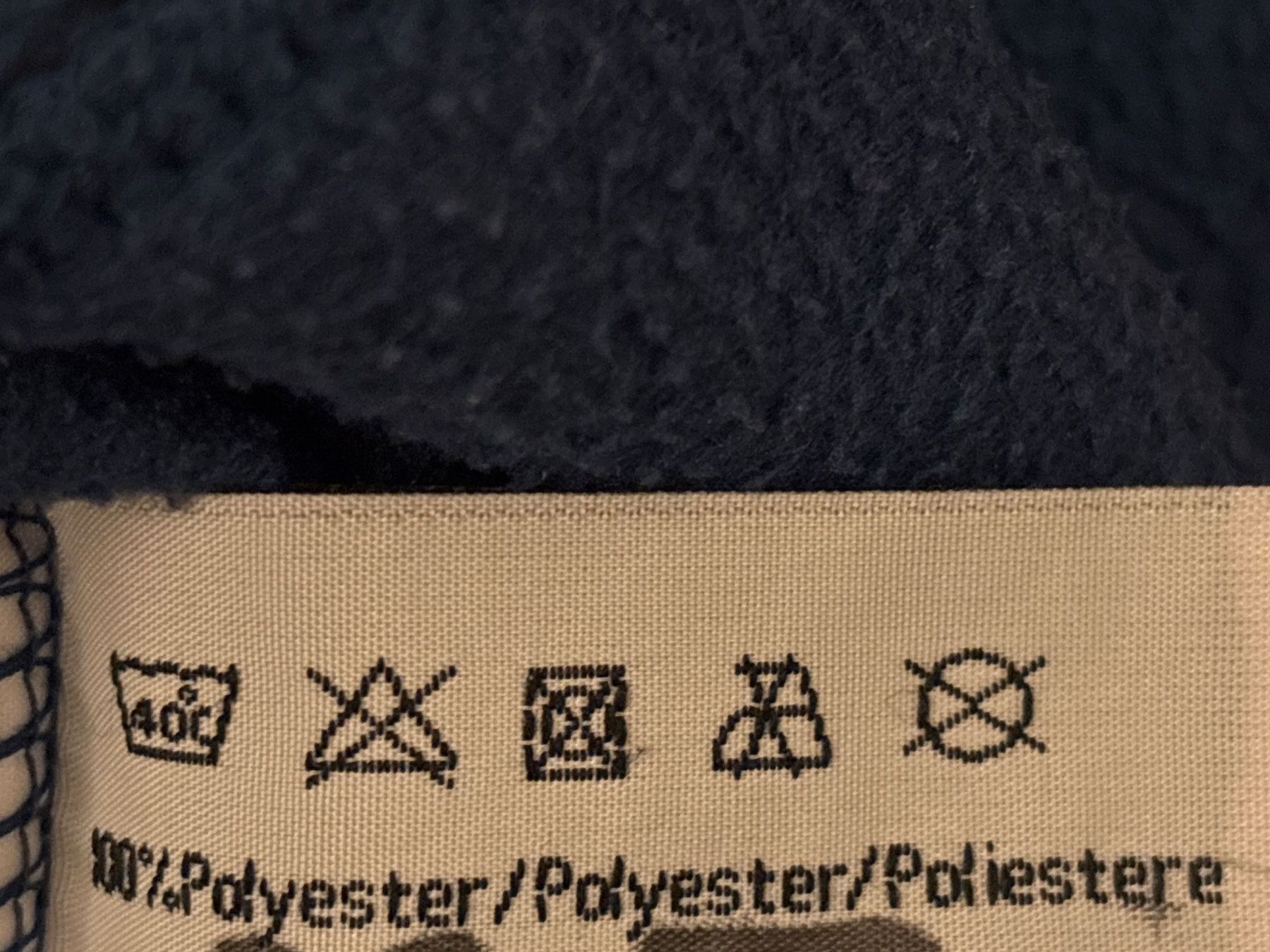 Jacken & Mäntel: Fleecejacke, Grösse 128 – Gebraucht aus Genève von Livsonman 2