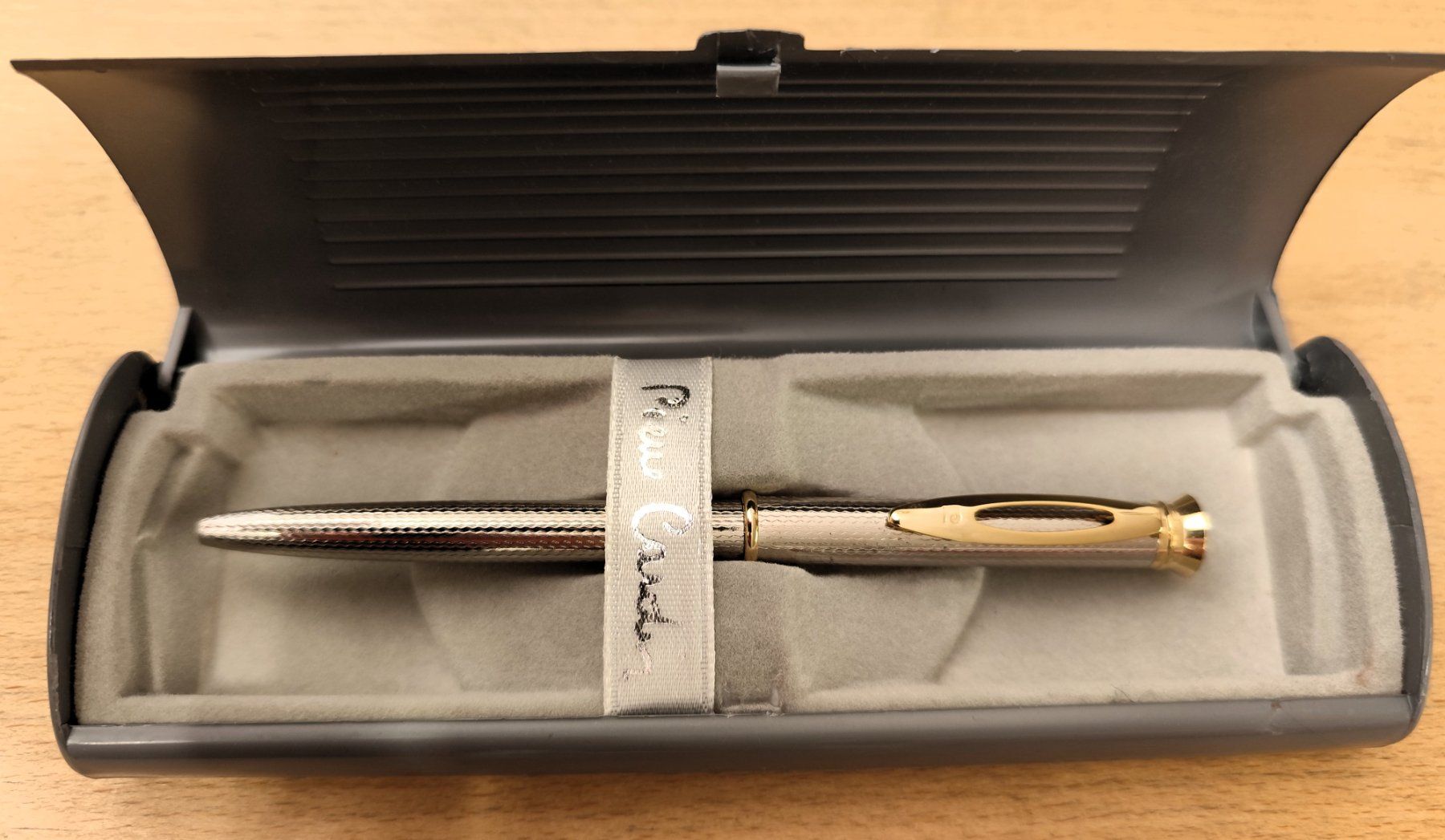 Pierre Cardin Penna & Evidenziatori: Pierre Cardin Kugelschreiber, goldfarben – Usato da Altendorf venduto da kar_b6mm 1