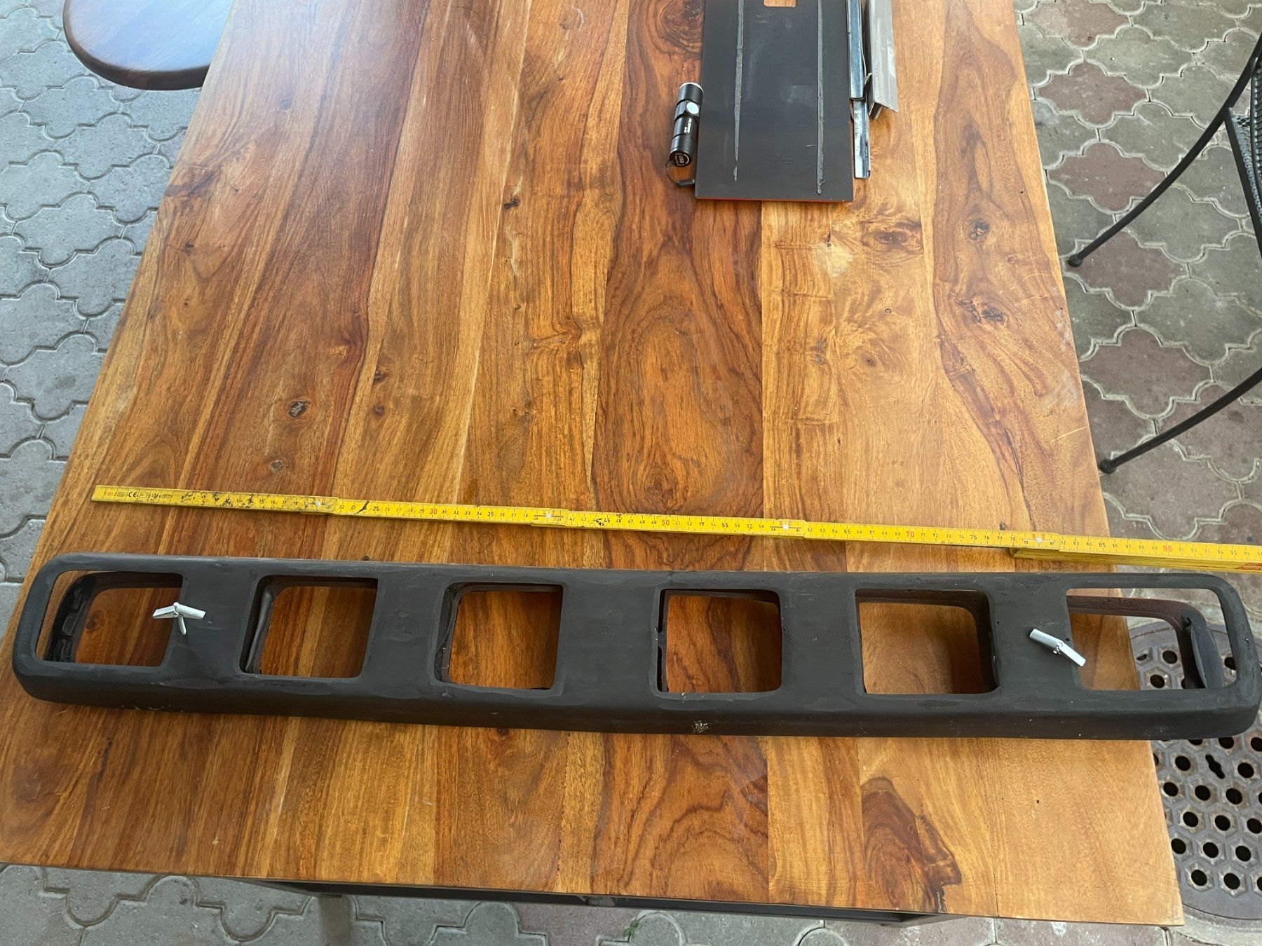 Dodge Tutti pezzi di ricambio auto: dodge challenger front grill cuda style – Usato da Wohlen AG venduto da Erelpowerline