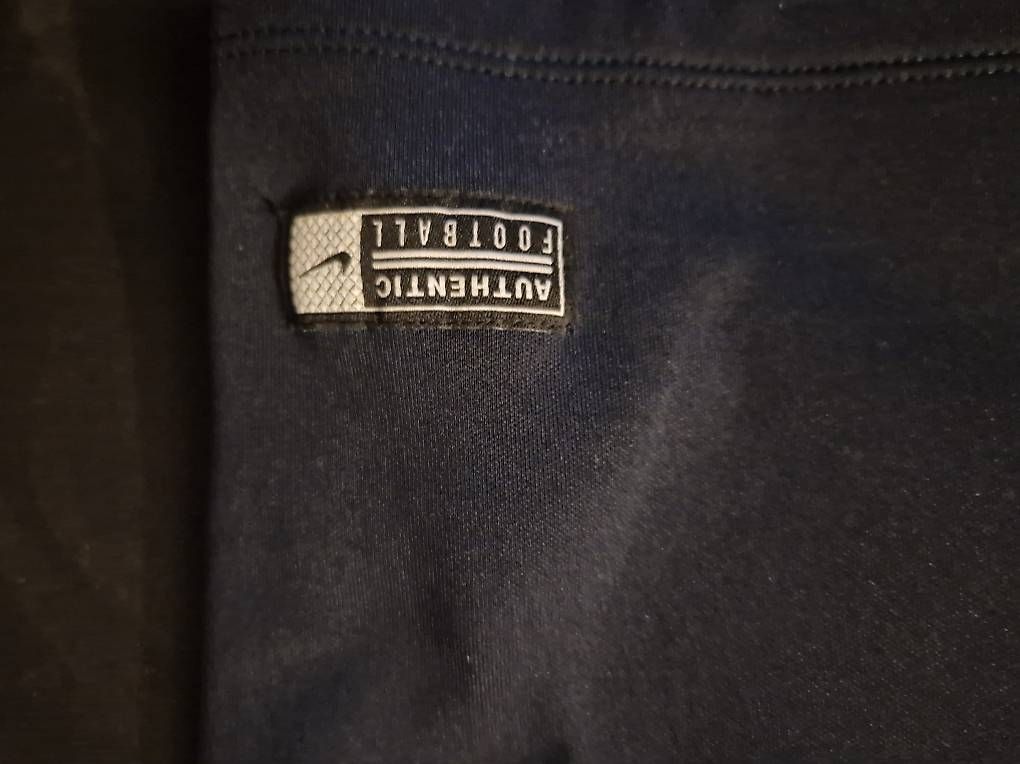 Nike Canottiere & Pantaloni: Manchester City - Sweatshirt – Usato da Villars-sur-Glâne venduto da Mark_988 3