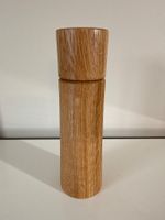 Pfeffermühle aus Eichenholz