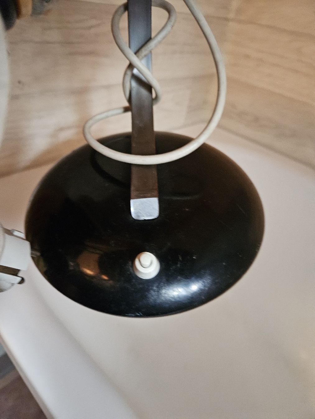 Lampes: tischlampe bauhaus – Défectueux à Schwellbrunn par Omega-alpha 2