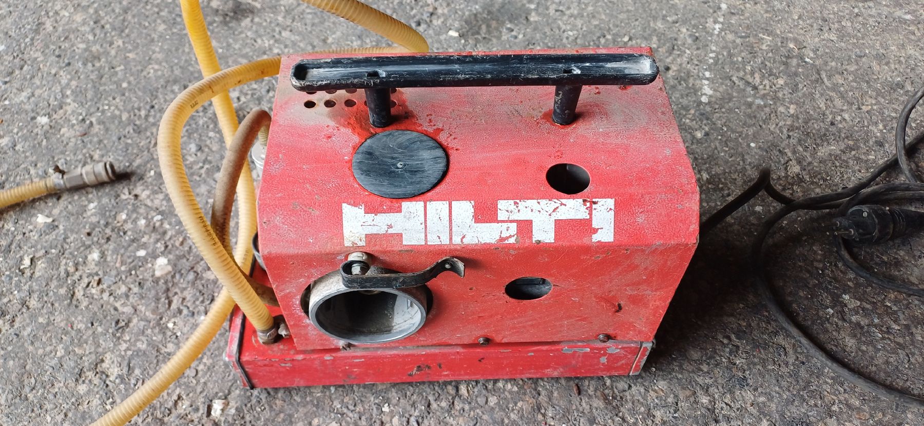 Accessori da laboratorio: Hilti Vakuumpumpe TF 63 – Difettoso da Au TG venduto da aatec_105 2