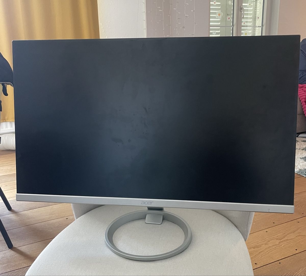 Acer Monitore: Acer Bildschirm – Defekt aus Oberkirch LU von zih_76qm