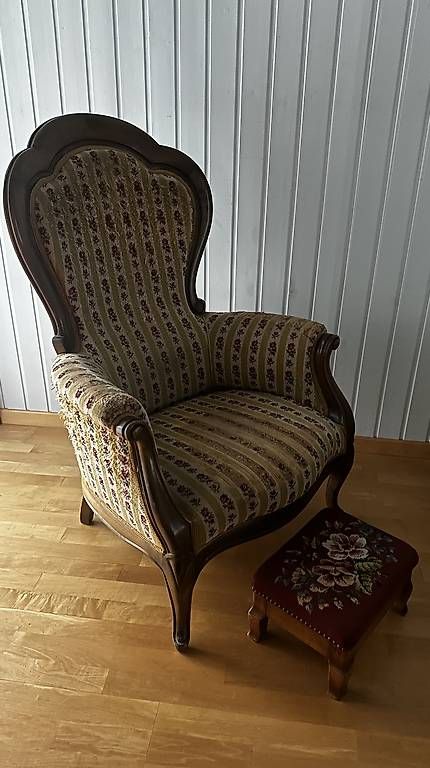 Poltrone: Ohrensessel im Louis-Philippe-Stil – Usato da Thun venduto da Isolio01 1