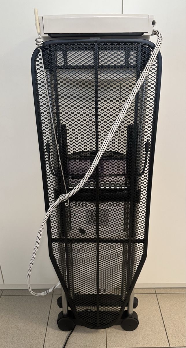 Laurastar Bügelbretter: LAURASTAR Premium S3 Bügelsystem – Gebraucht aus Stans von Osteophyt 2