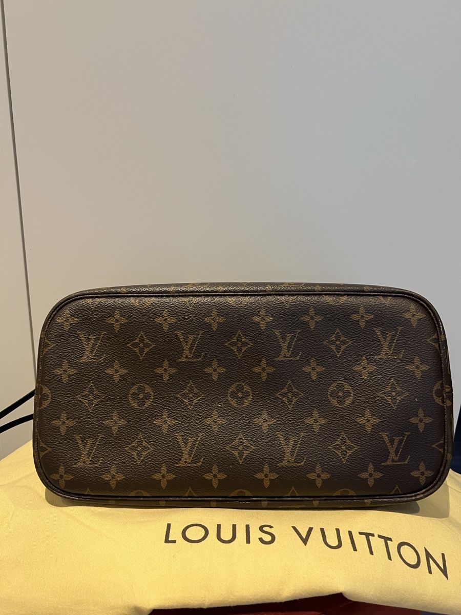 Louis Vuitton Borse: LOUIS VUITTON Neverfull World Tour Bag MM – Usato da Kilchberg ZH venduto da Lisavivienne 2