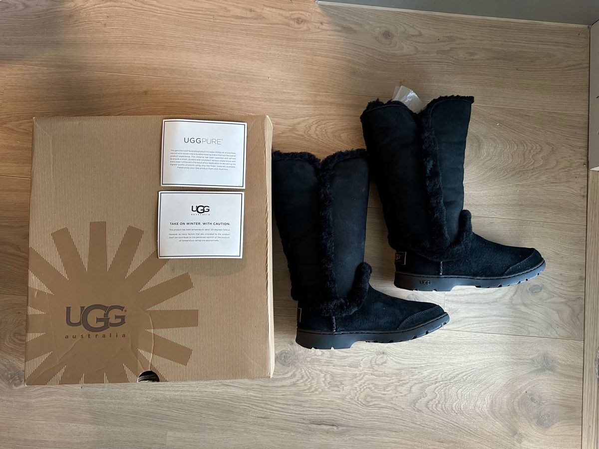 Ugg Scarpe da donna: UGG Winterstiefel – Nuovo e nell'imballaggio originale da Winterthur venduto da Angy_H