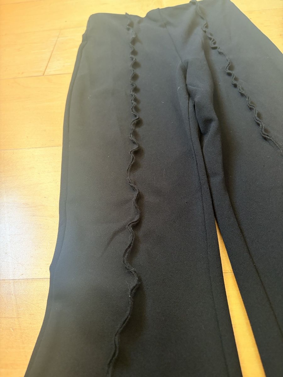 Bershka Leggings: Legging Bershka  – Gebraucht aus Lavigny von Lea_9rxv 1
