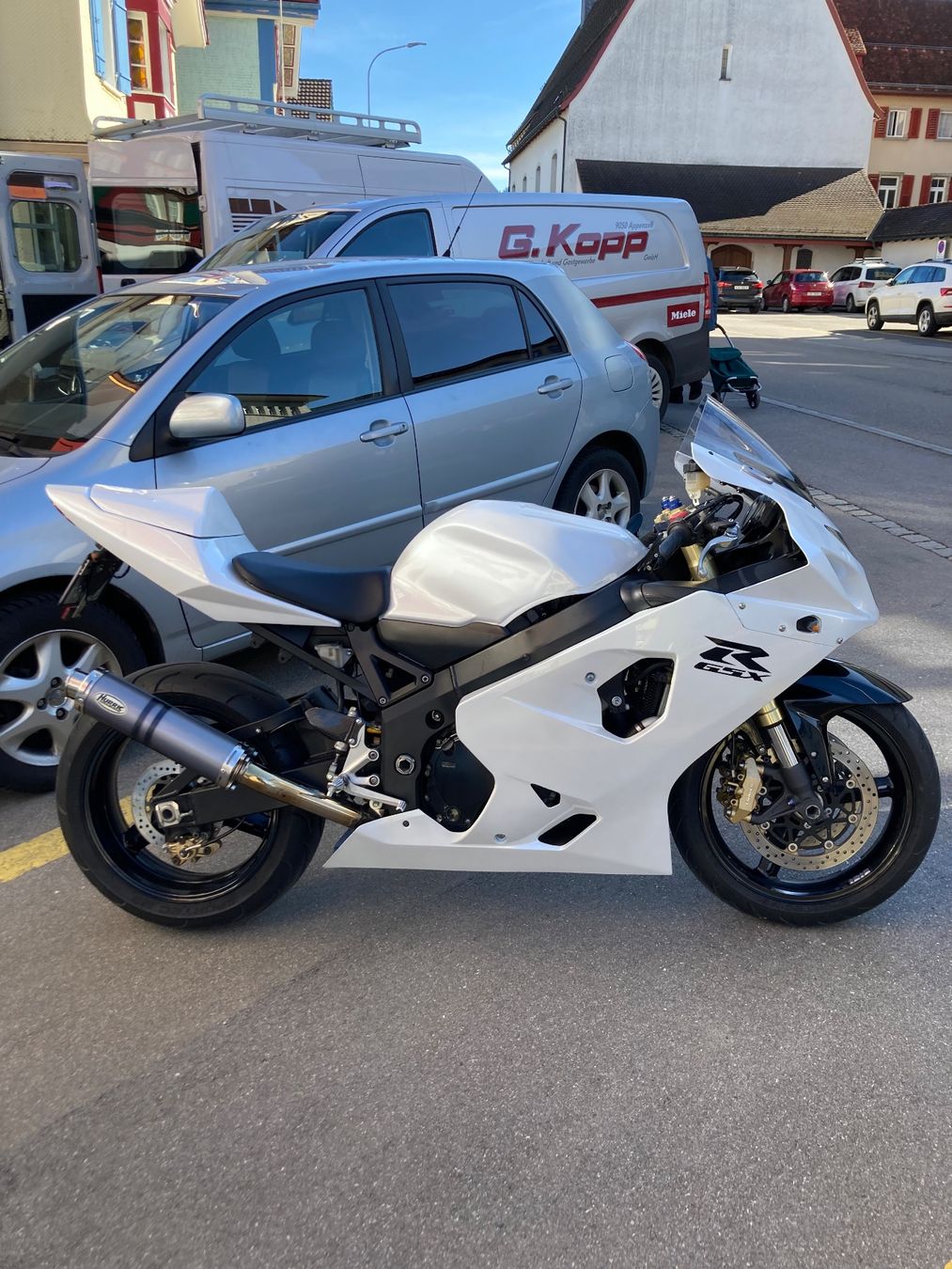 Suzuki Strasse: Suzuki GSXR 750 (108.8 kw) – Gebraucht aus Gams von mor_7h8q 2