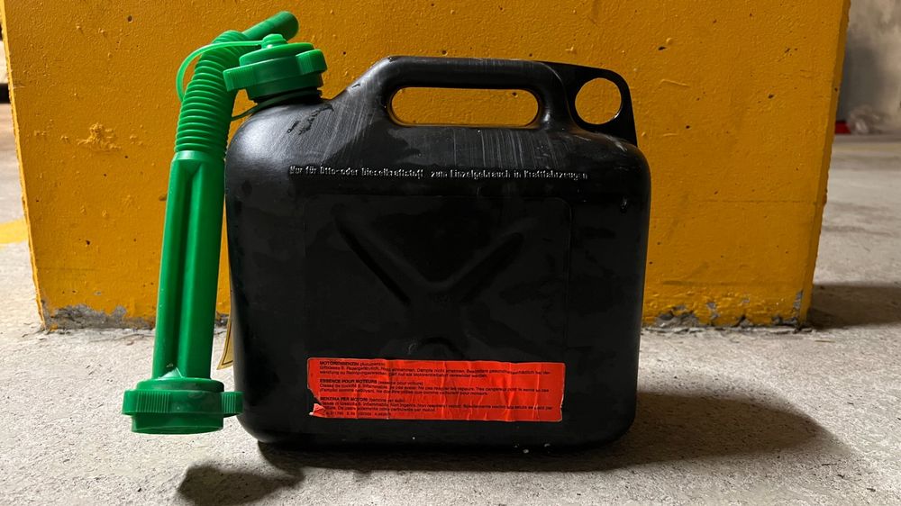 Draper Kunststoff-Benzinkanister – 5 Liter Fassungsvermögen, Robust & Auslaufsicher