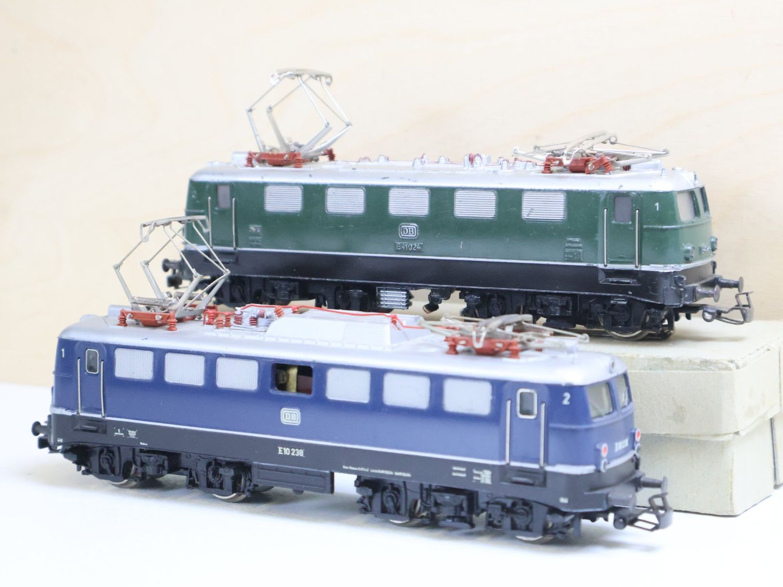 Märklin Modelleisenbahnen: Märklin 2 x E-Loks E10 / E41 - H0 – Gebraucht aus Winterthur von Monstera