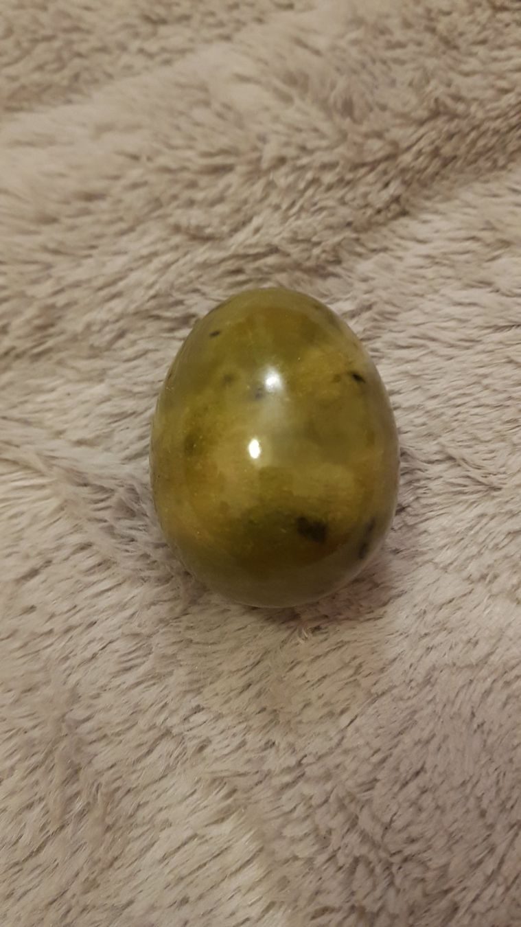 Mineralien & Heilsteine: Jade Ei Nephrit 5,5cm NEU Healing Stone Heilstein Edelstein – Neu (gemäss Beschreibung) aus Basel von him_5r5n