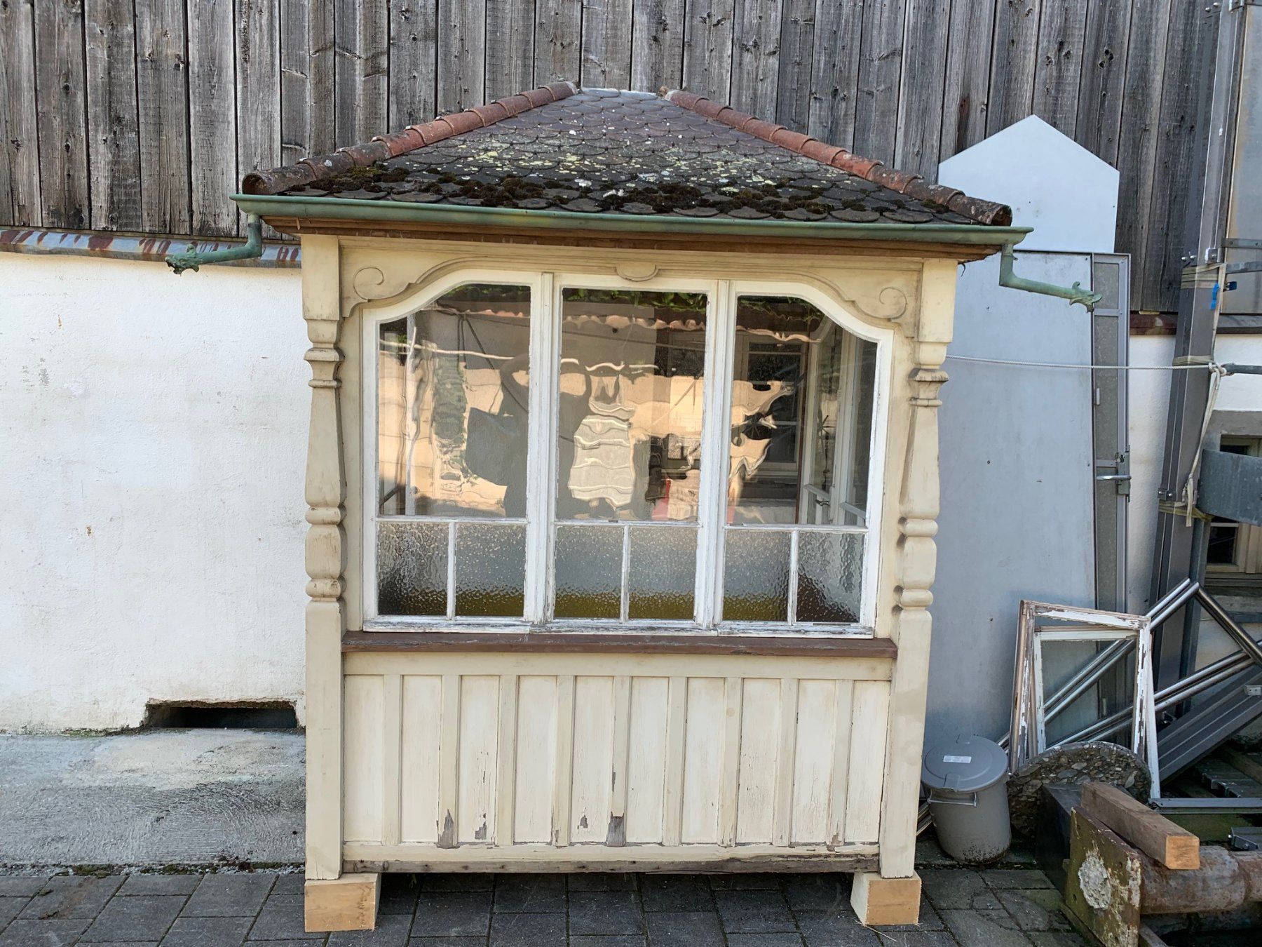 Casette da giardino & serre: Ganzer Windfang Gartenhäuschen Kabäuschen Unterstand 1890 – Usato da Wallisellen venduto da zappenduster 2