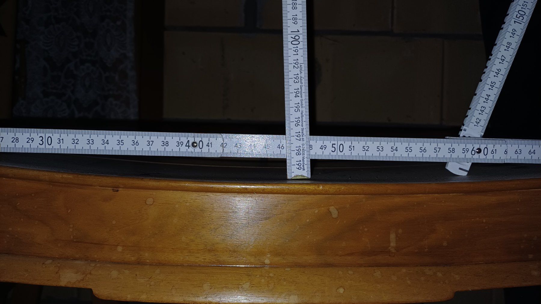 Articoli in legno: Schöner Holzhocker Vintage 2 – Usato da Walenstadtberg venduto da Twowheels 4