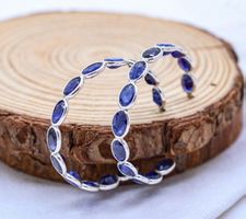 Orecchini placcati in argento con zaffiro indiano