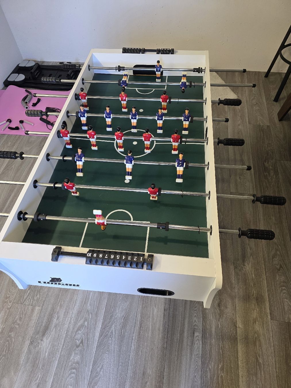 Giochi: Baby- Foot – Nuovo (secondo la descrizione) da La Croix-de-Rozon venduto da son_5qc6 1
