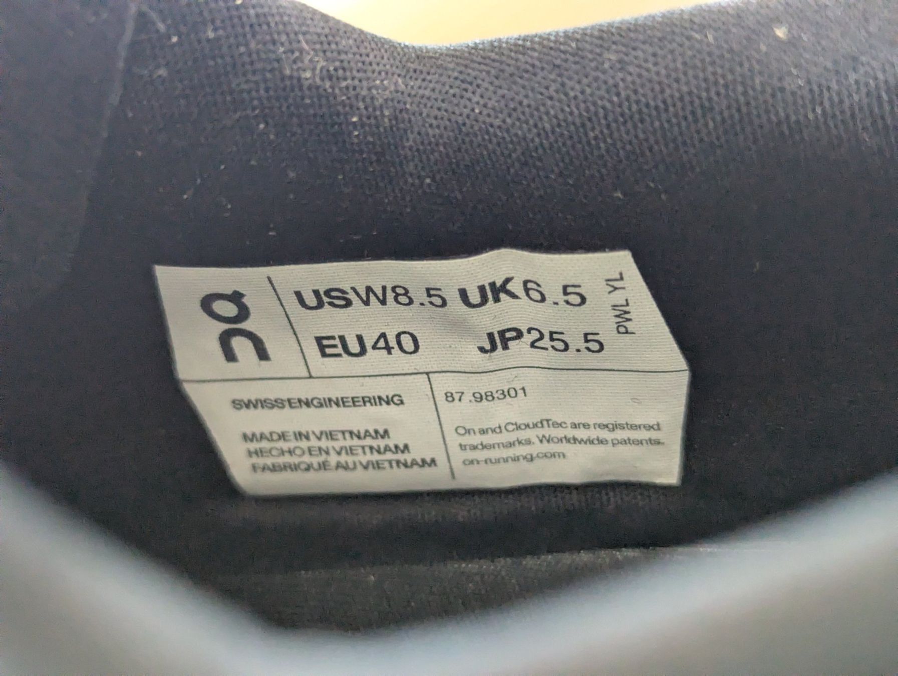 On Scarpe da uomo: NEU & OVP: On Cloudrift Schwarz Sneaker Gr. 40 – Nuovo e nell'imballaggio originale da Seengen venduto da sam_x5tk 3