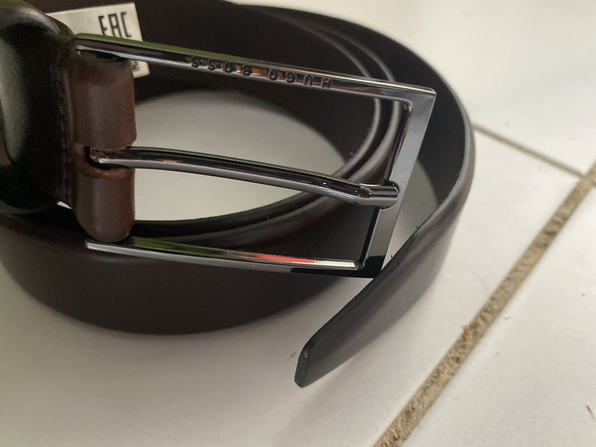 Hugo Boss Cinture: Ceinture en cuir marron Boss – Nuovo (secondo la descrizione) da Cressier NE venduto da Cyril1401