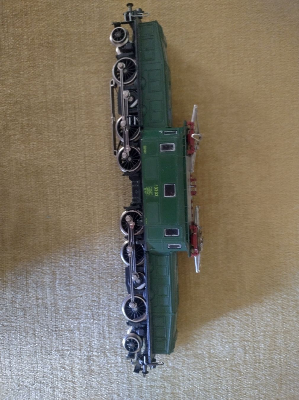 Märklin Modellini di ferrovie: Krokodil HO umgebaut  – Difettoso da Zürich venduto da Modjbul