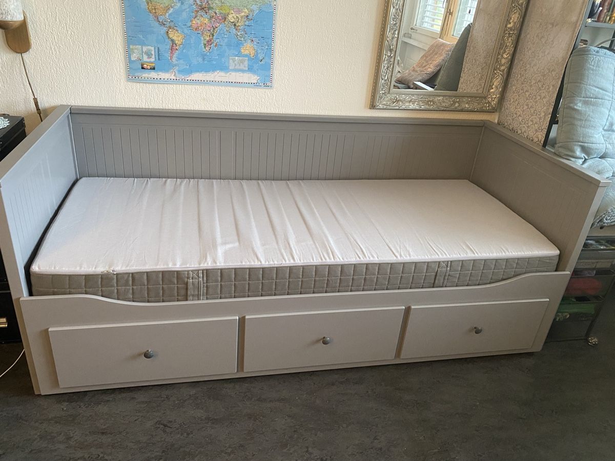 Ikea Letti: Tagesbett ausziehbar inkl.  oder ohne Matratze – Usato da Zürich venduto da VictoriaV01