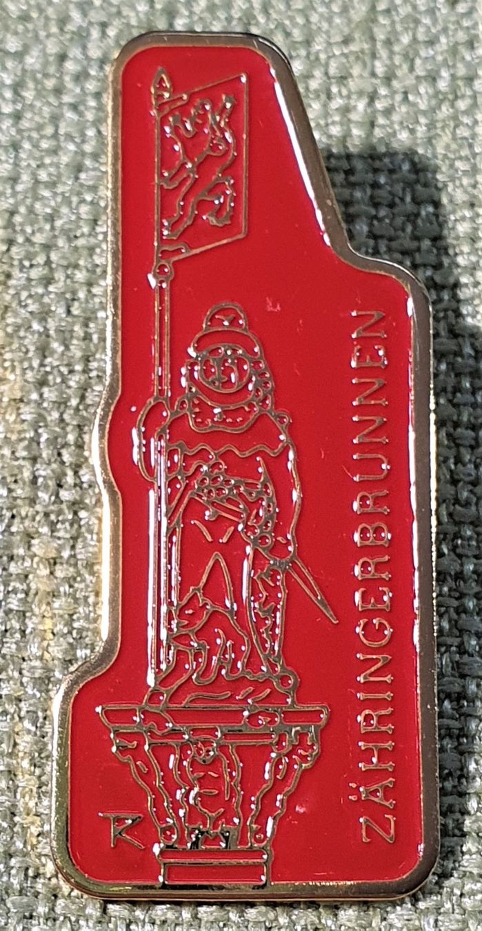 Plaketten & Abzeichen: O238 - Pin Bern Zähringerbrunnen – Gebraucht aus Reinach BL von Boston-Verkauf