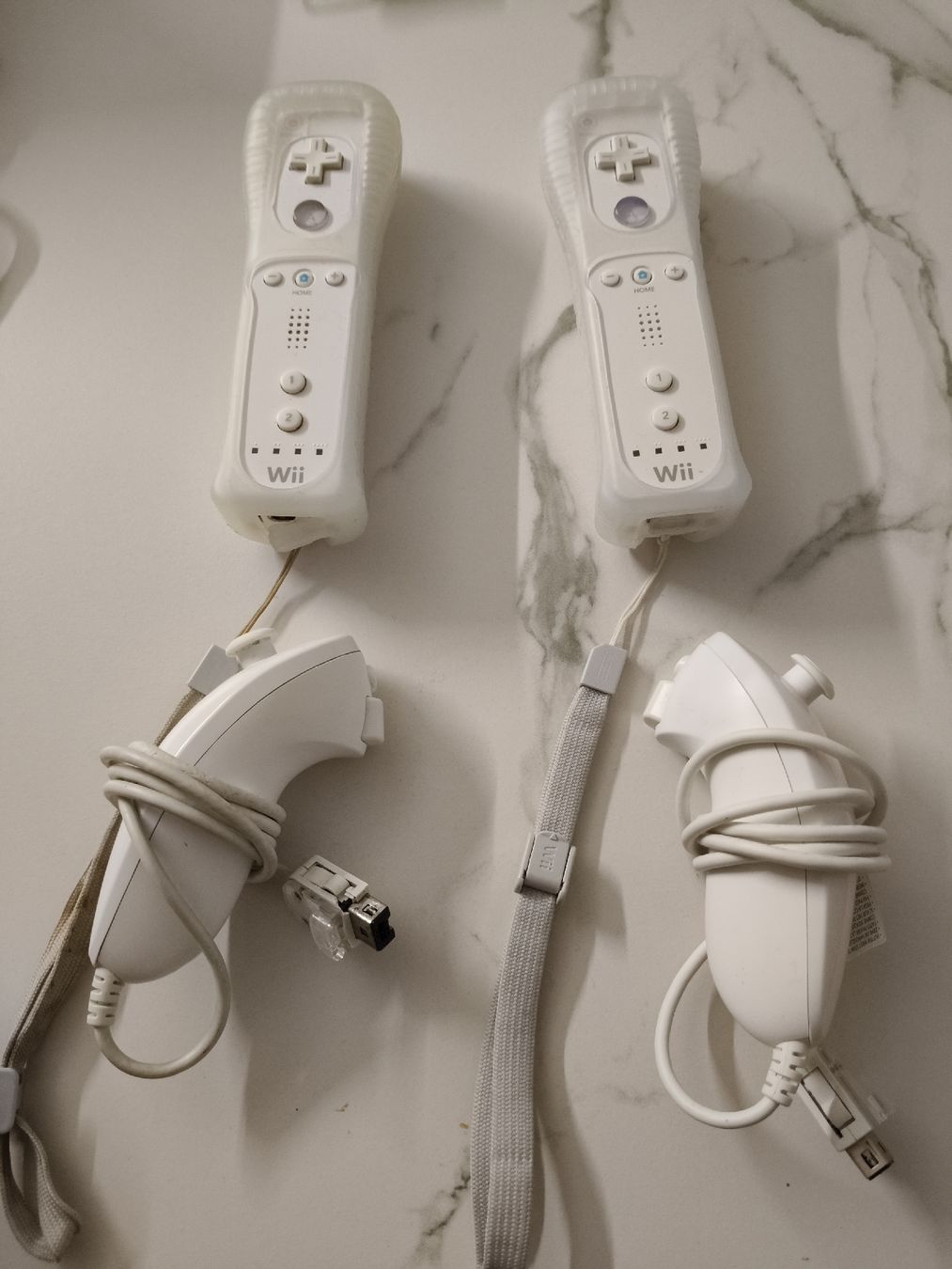 Nintendo Controller: Nintendo Wii Remote Controller Set Guter gebrauchter Zustand – Gebraucht aus Oensingen von ece_8k7q 3