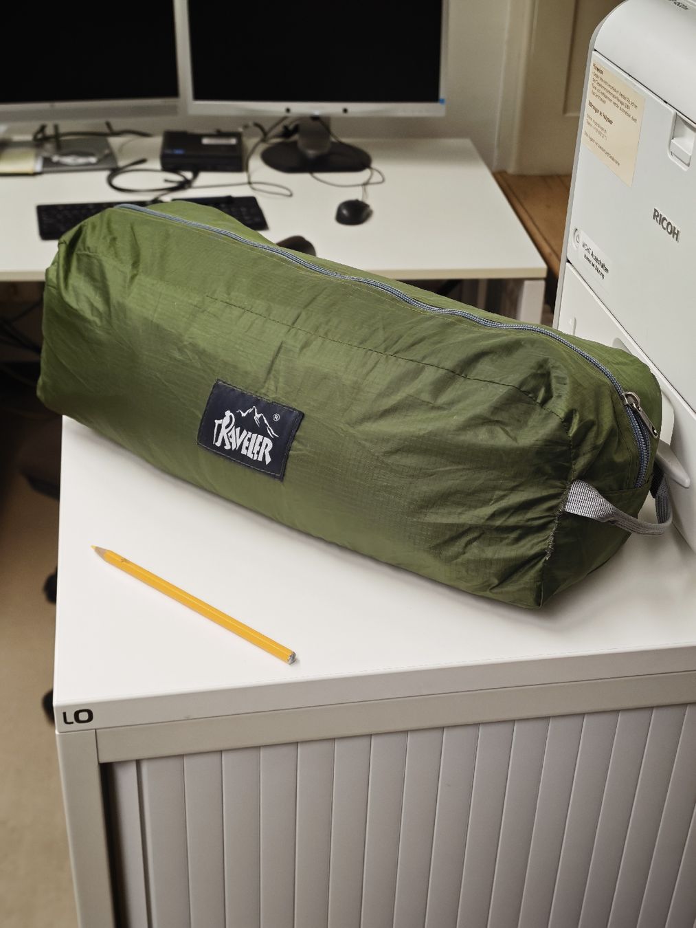 Amache: Camping Hängematte mit Moskitonetz & Regenschutz – Usato da Bern venduto da Turbine 4