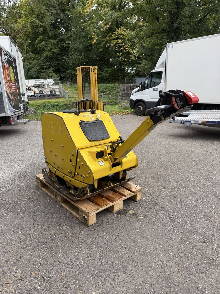 Bomag Tutte le macchine: BOMAG BPR 100/80 D Rüttelplatte-Vibroplatte – Usato da Zürich venduto da DraganM. 7