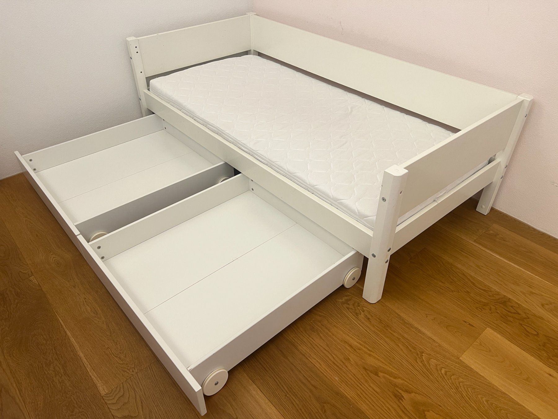 Flexa Letti: Flexa Einzelbett mit Schubladen, 90x200 cm, Weiß – Usato da Gerzensee venduto da rmoesch 1