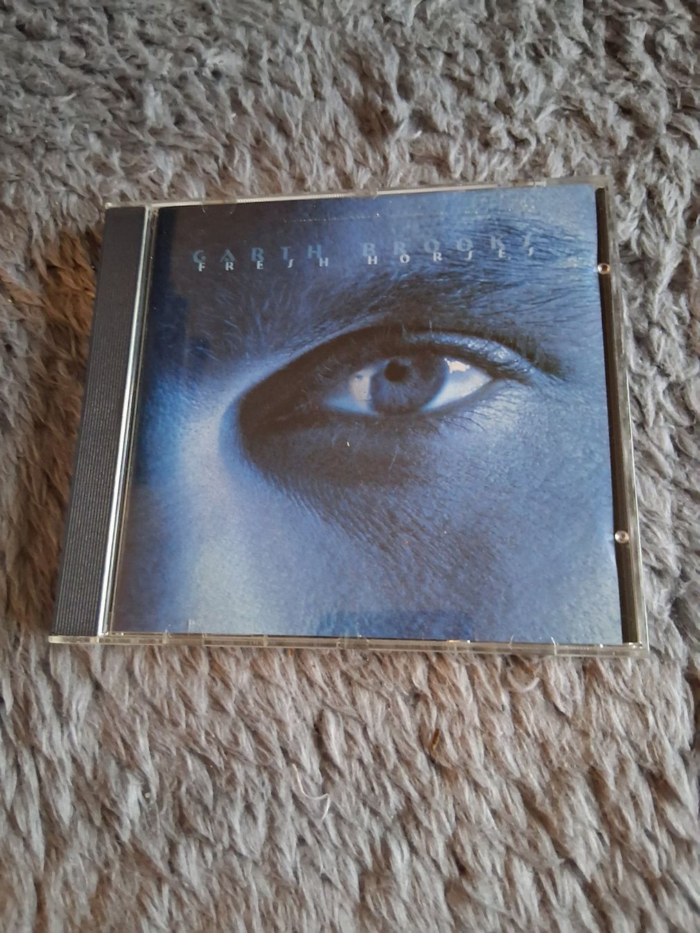 CD: GARTH BROOKS     FRESH HORSES       CD – Usato da Wetzikon ZH venduto da Ramones01