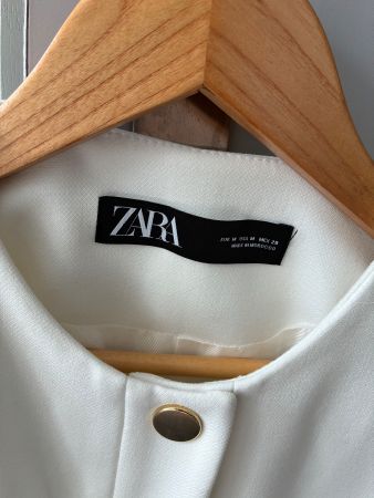 Zara Blazer/Jacke mit Goldknöpfen neuwertig