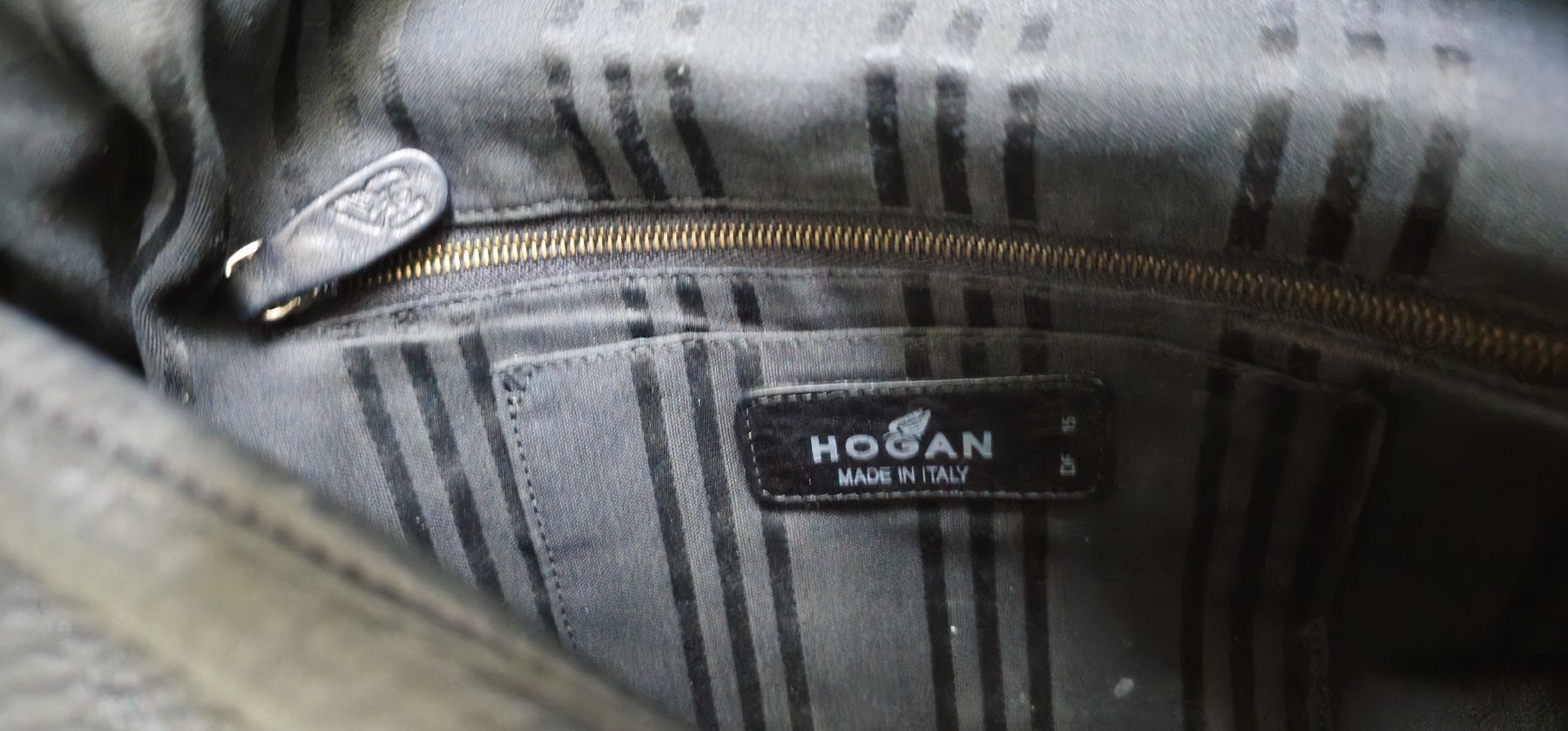 Hogan Taschen für Damen: Dunkelgrüne Hogan Ledertasche – Gebraucht aus Luzern von TausendD 4