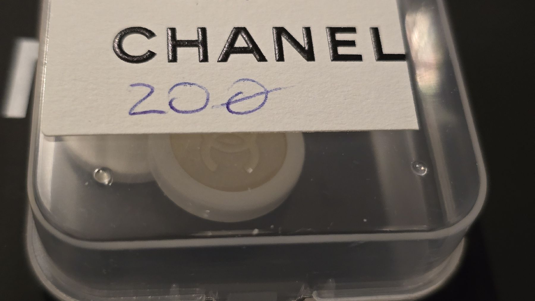 Knöpfe: Original Chanel Knopf 1 Stück – Neu (gemäss Beschreibung) aus wallisellen von funkelsternchen5 2