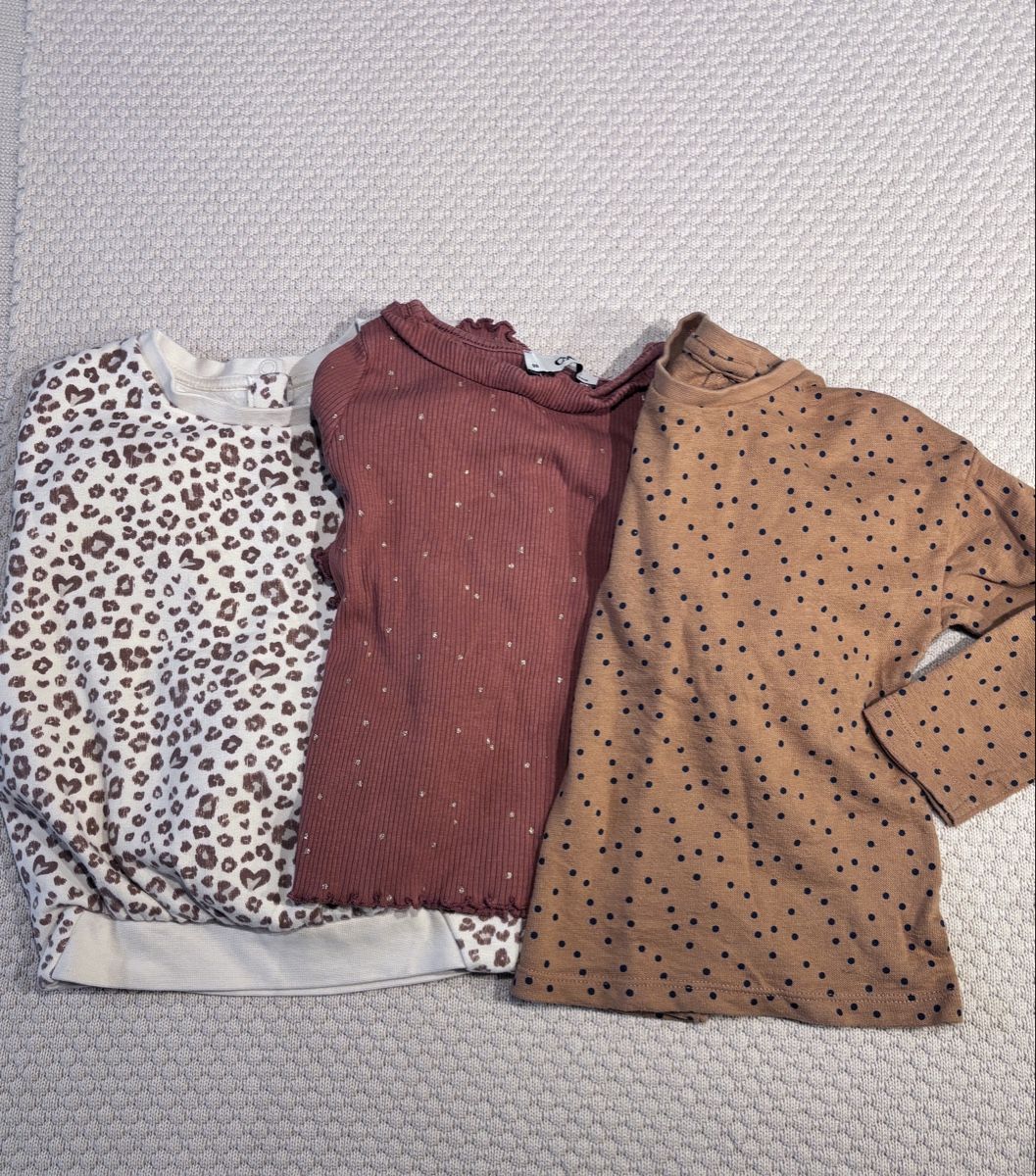 Lotti & Set di vestiti: Mädchen Kleiderpaket 6-teilig – Usato da Berschis venduto da Silvester87 1