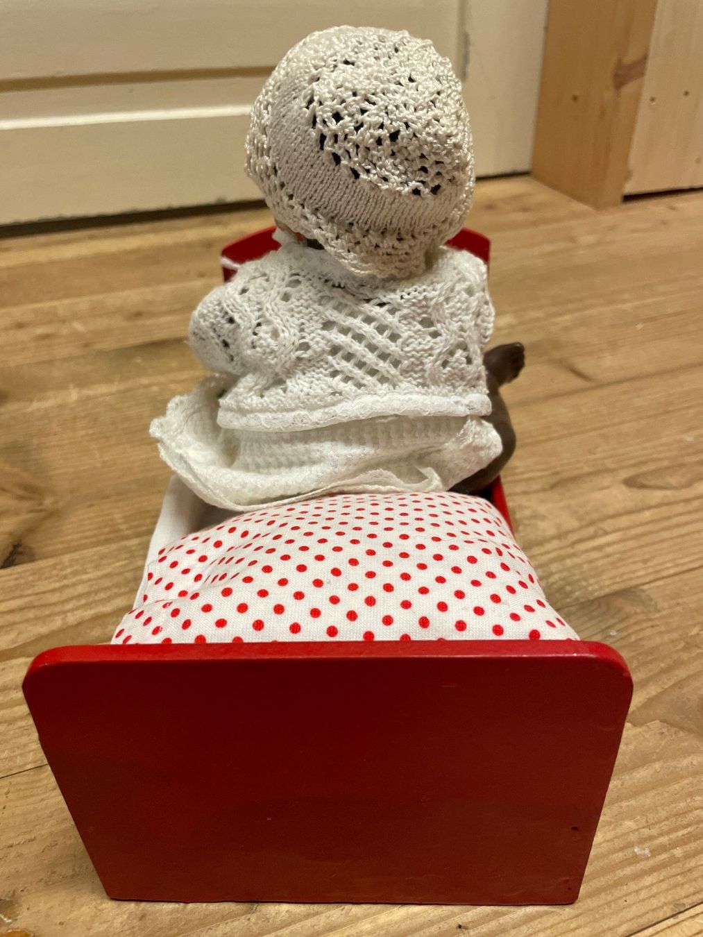 Bambole: Vintage SCHILDKRÖT Puppe mit Bettchen – Usato da Frasnacht venduto da GracyStore 1