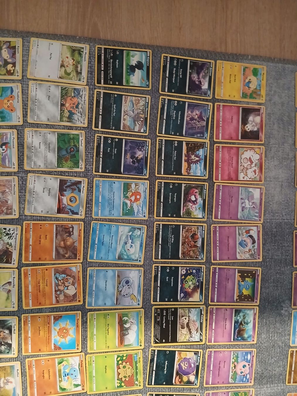 Pokémon Cartes à collectionner: Grosse Pokemonkarten-Sammlung – D'occasion à Kleingurmels par andreas_lohf