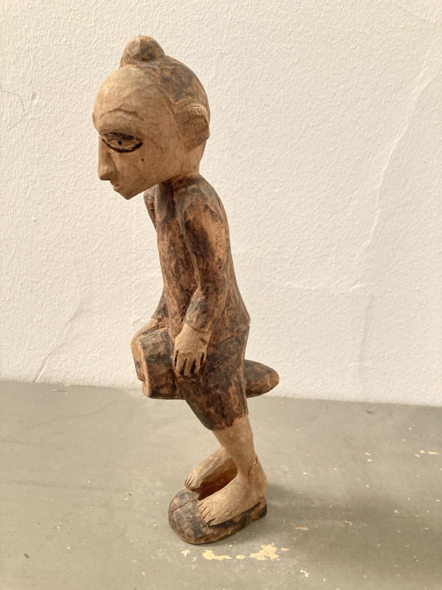 Statuette: Alte afrikanische Figur – Usato da Basel venduto da magnummarine 1