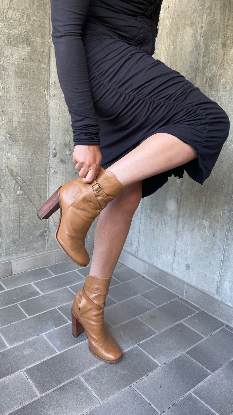 Celine Scarpe da donna: Bottines Céline Paris / Stiefeletten – Usato da Martigny venduto da Lea_lucci 1