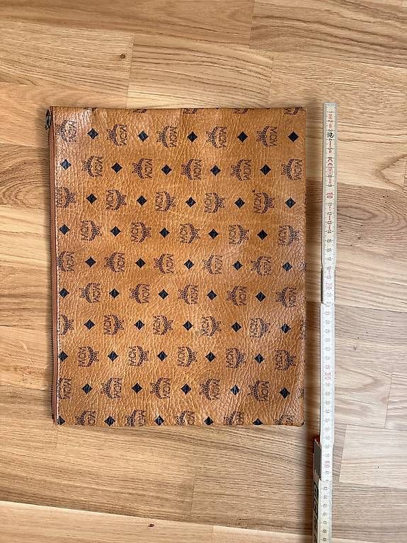 Mcm Valigie & Borse: MCM Vintage Pouch / Dokumenteappe – Usato da Dübendorf venduto da baskiglot 3