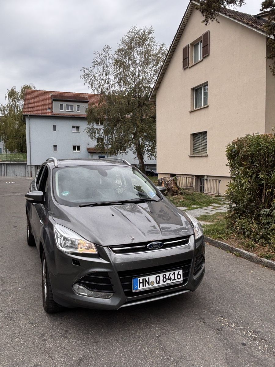 Ford Autos: Ford Kuga 2.0 2013 – Défectueux à Biel/Bienne par AutoCareClub-GmbH 3