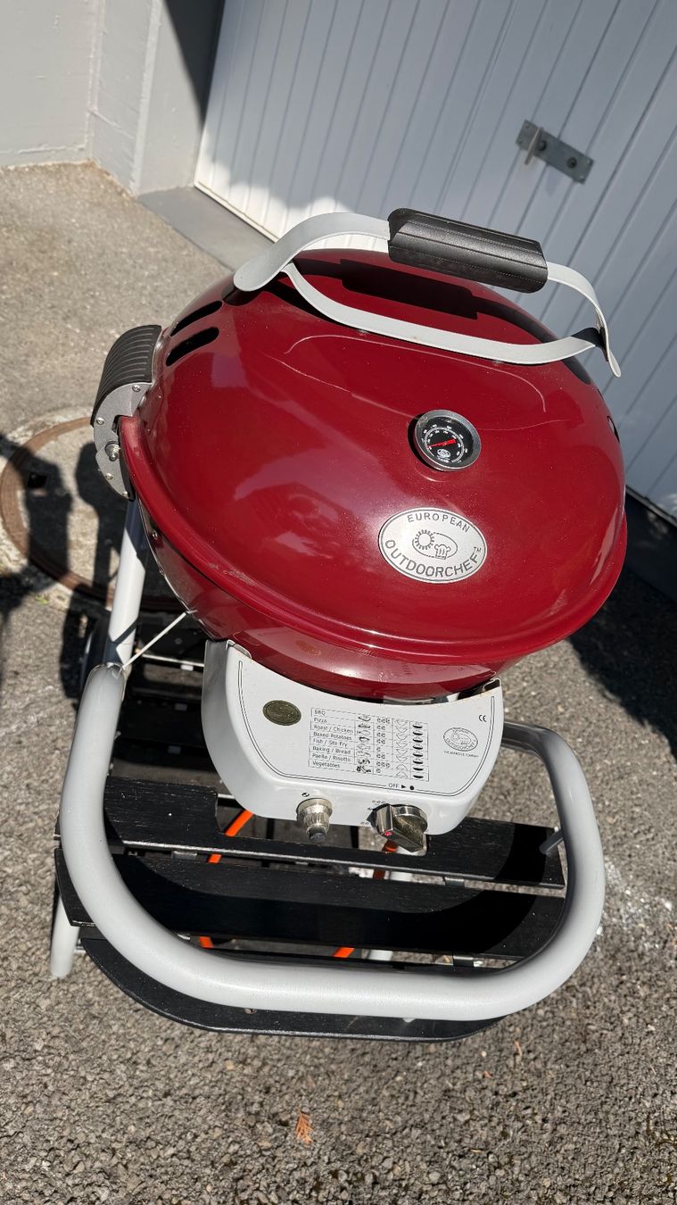 Grils: Outdoorchef Ambri – D'occasion à Schindellegi par horizonte33 2