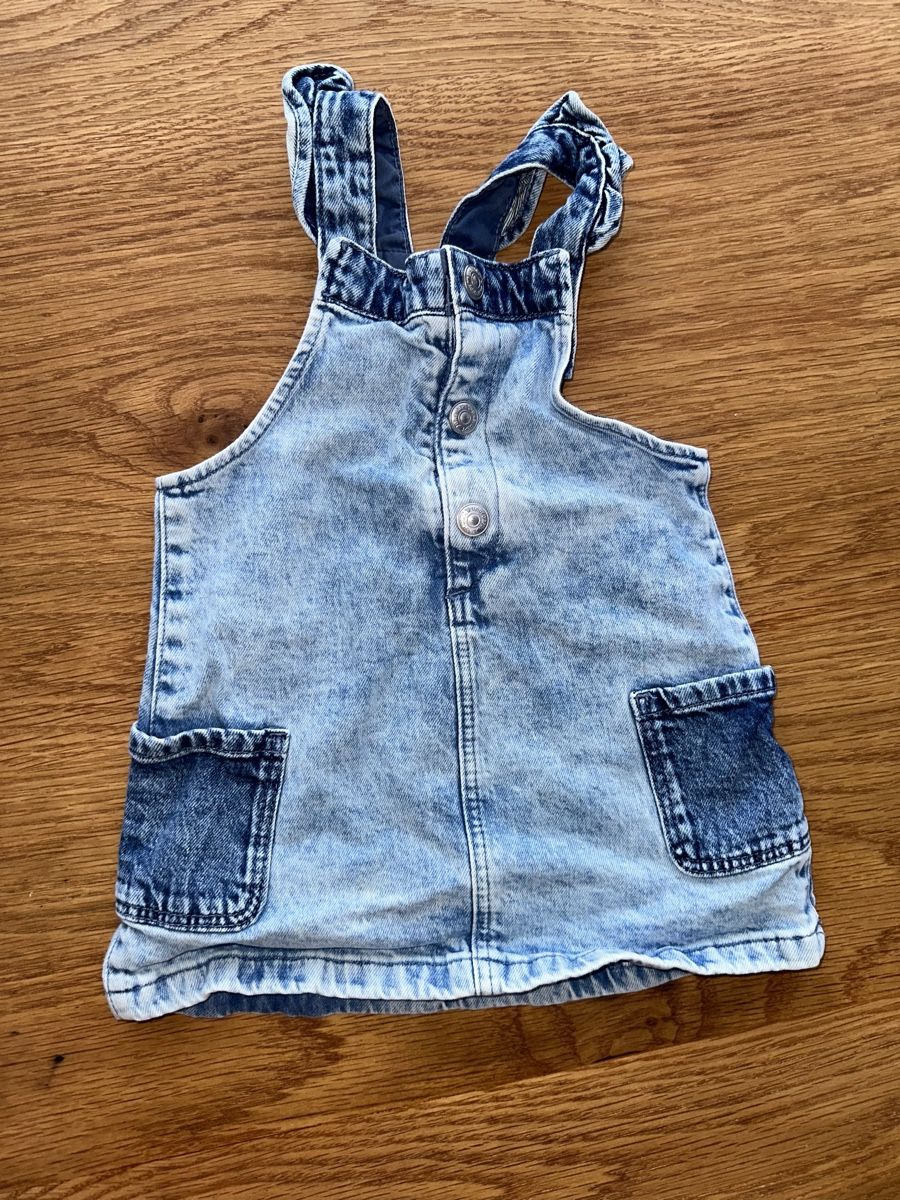 H&M Lotti & Set di vestiti: Gr 86 H&M Jeans Kleid – Usato da Wettingen venduto da hak_52m8